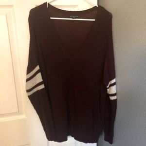 Cute V-Neck Burgundy Sweater